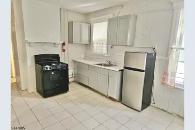 482 Irvine Turner Blvd, Newark, NJ 07108 - Photo 7