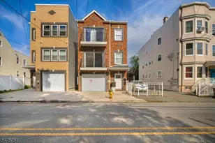 267 S 10th St, Newark, NJ 07103 - Photo 1