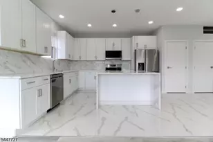 95 Kennedy Ave, Aberdeen Township, NJ 07721 - Photo 9