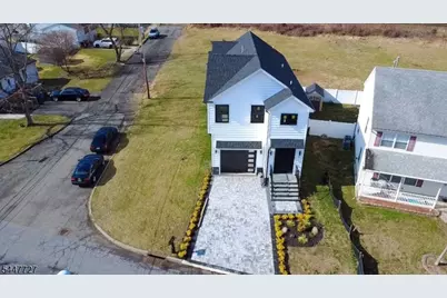 95 Kennedy Ave, Aberdeen Township, NJ 07721 - Photo 27