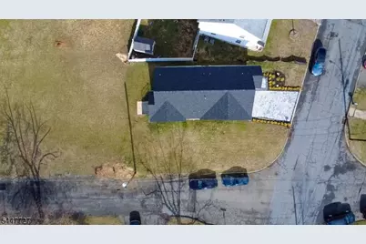 95 Kennedy Ave, Aberdeen Township, NJ 07721 - Photo 23