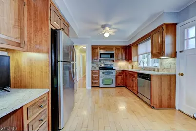 10 Thompson St, Newton, NJ 07860 - Photo 7