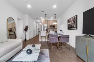 386 5th St, Jersey City, NJ 07302 - Photo 1