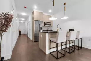 386 5th St, Jersey City, NJ 07302 - Photo 9