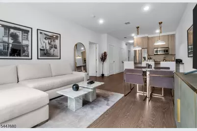 386 5th St #204, Jersey City, NJ 07302 - Photo 5