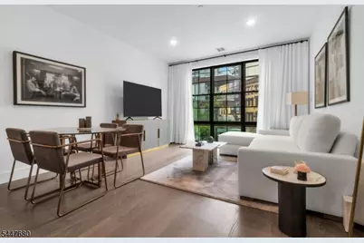 386 5th St #204, Jersey City, NJ 07302 - Photo 3