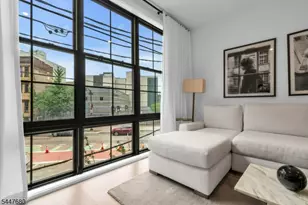 386 5th St, Jersey City, NJ 07302 - Photo 7