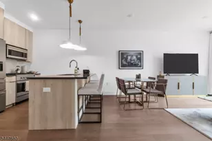 386 5th St, Jersey City, NJ 07302 - Photo 11