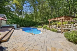 111 Kitchell Lake Dr, West Milford, NJ 07480 - Photo 31