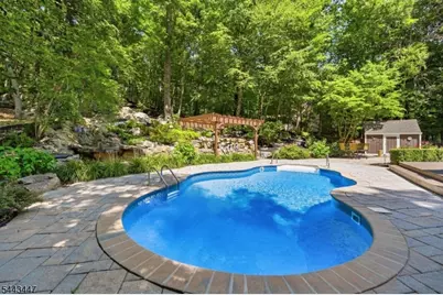 111 Kitchell Lake Dr, West Milford, NJ 07480 - Photo 35