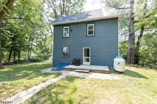 30 Henderson St, Oxford Township, NJ 07863 - Photo 7
