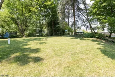 30 Henderson St, Oxford Township, NJ 07863 - Photo 5