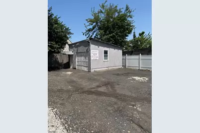 526 Jackson Ave #1, Elizabeth, NJ 07201 - Photo 11