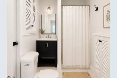 203 N Fullerton Ave #1, Montclair, NJ 07042 - Photo 15