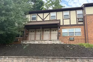 117 Treetop Ct, Bloomingdale, NJ 07403 - Photo 11