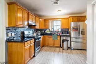 278 Hillside Ave, Hillside, NJ 07205 - Photo 13