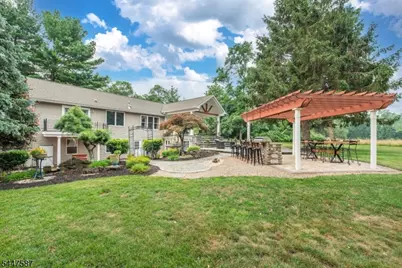 1 Evergreen Dr, Chester, NJ 07930 - Photo 33
