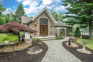 1 Evergreen Dr, Chester, NJ 07930 - Photo 5