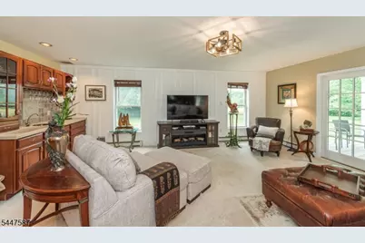 1 Evergreen Dr, Chester, NJ 07930 - Photo 19