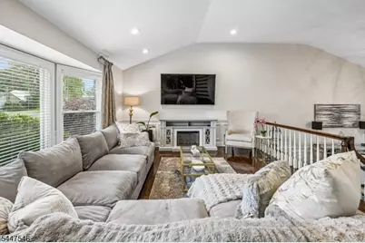 26 Mohawk Dr, Springfield, NJ 07081 - Photo 21