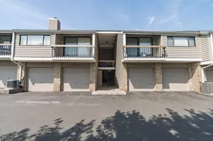 38 N Slope, Union Township, NJ 08809 - Photo 29
