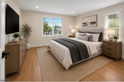 18 Walnut St #B, Summit, NJ 07901 - Photo 7
