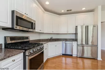605 Binghampton Ln, Livingston, NJ 07039 - Photo 25