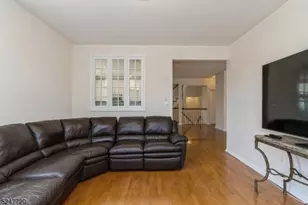 605 Binghampton Ln, Livingston, NJ 07039 - Photo 15