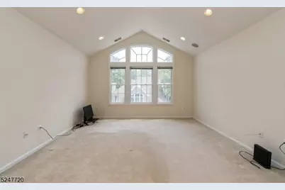 605 Binghampton Ln, Livingston, NJ 07039 - Photo 29