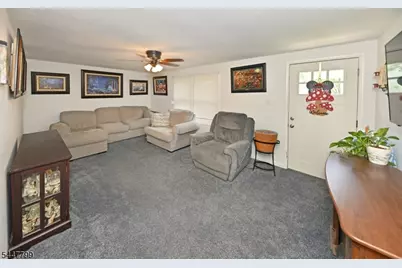 58 Grove St, Wanaque, NJ 07465 - Photo 3
