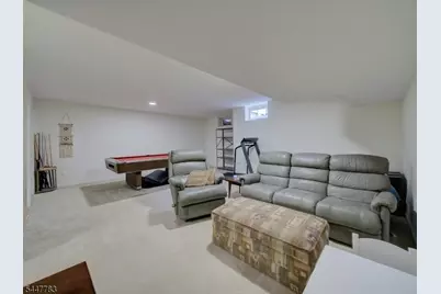 7 Old Orchard Ct, Clinton, NJ 08809 - Photo 19