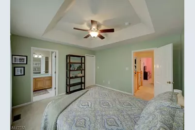 7 Old Orchard Ct, Clinton, NJ 08809 - Photo 15