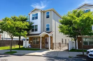 572 S 11th St, Newark, NJ 07103 - Photo 1