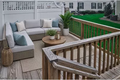 9 Cortland Pl, Montgomery Township, NJ 08558 - Photo 5