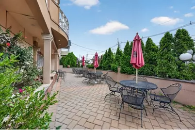 160 Lincoln Ave, Hawthorne, NJ 07506 - Photo 21