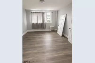 1110 S Wood Ave, Linden, NJ 07036 - Photo 3