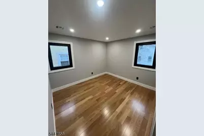 400 Knopf St, Linden, NJ 07036 - Photo 13