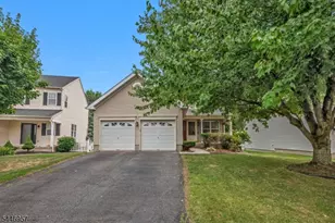 432 Hamilton Dr, Greenwich Township, NJ 08886 - Photo 1
