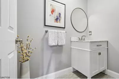 1 Witzling Ct, Raritan Township, NJ 08822 - Photo 29