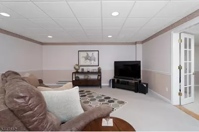 4 Muirhead Ct, Montgomery Township, NJ 08502 - Photo 31