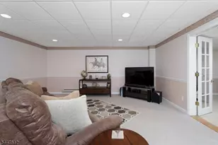 4 Muirhead Ct, Montgomery Township, NJ 08502 - Photo 31