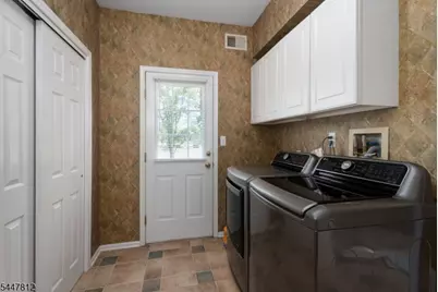 4 Muirhead Ct, Montgomery Township, NJ 08502 - Photo 19