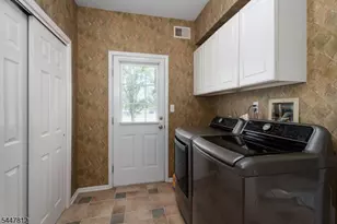 4 Muirhead Ct, Montgomery Township, NJ 08502 - Photo 19