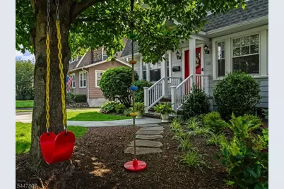 736 Fairacres Ave, Westfield, NJ 07090 - Photo 3