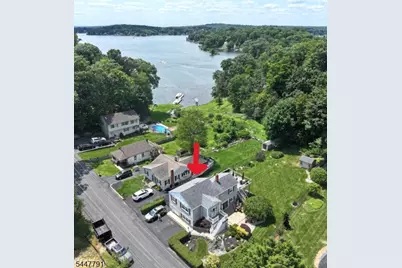 101 New Jersey Ave, Jefferson Township, NJ 07849 - Photo 3