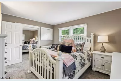 26 Westland Rd, Verona, NJ 07044 - Photo 21