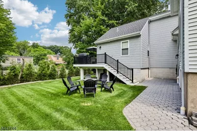 26 Westland Rd, Verona, NJ 07044 - Photo 35