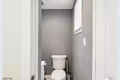 26 Westland Rd, Verona, NJ 07044 - Photo 29