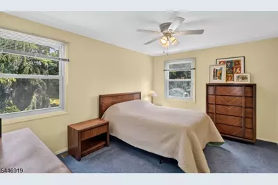 11 Marigold Ln, Franklin Township, NJ 08873 - Photo 31