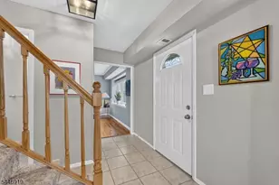 11 Marigold Ln, Franklin Township, NJ 08873 - Photo 5